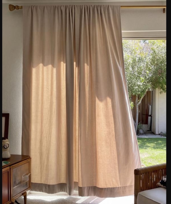Curtains / Drapery
